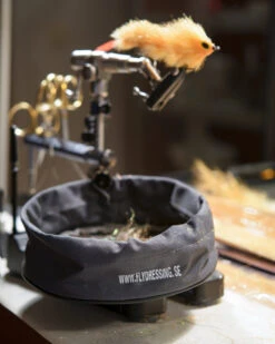 Trash Bin, Magnetic Release -Goedkope Vis Fanaat Winkel CH TB1 5